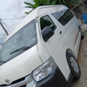 Hummer Bus3 2015 model